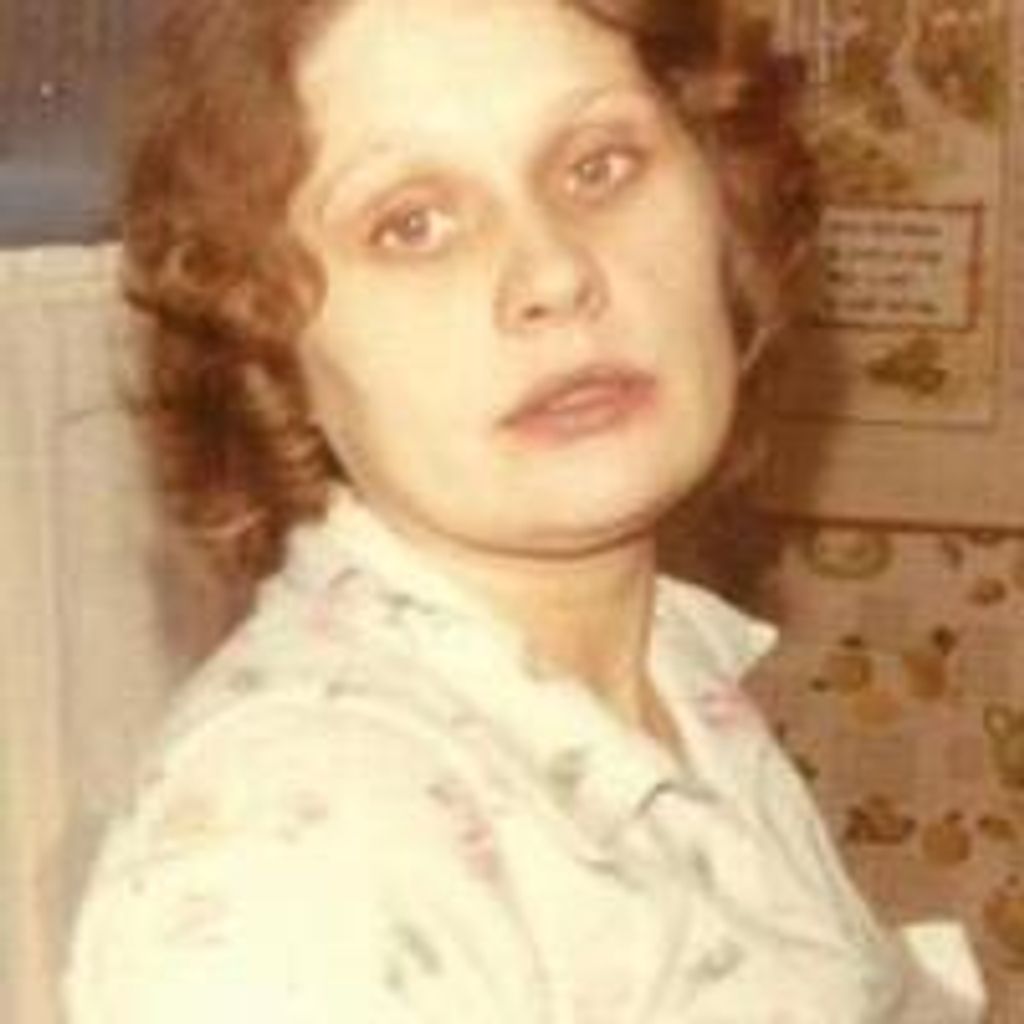 Sandra J Lagoy