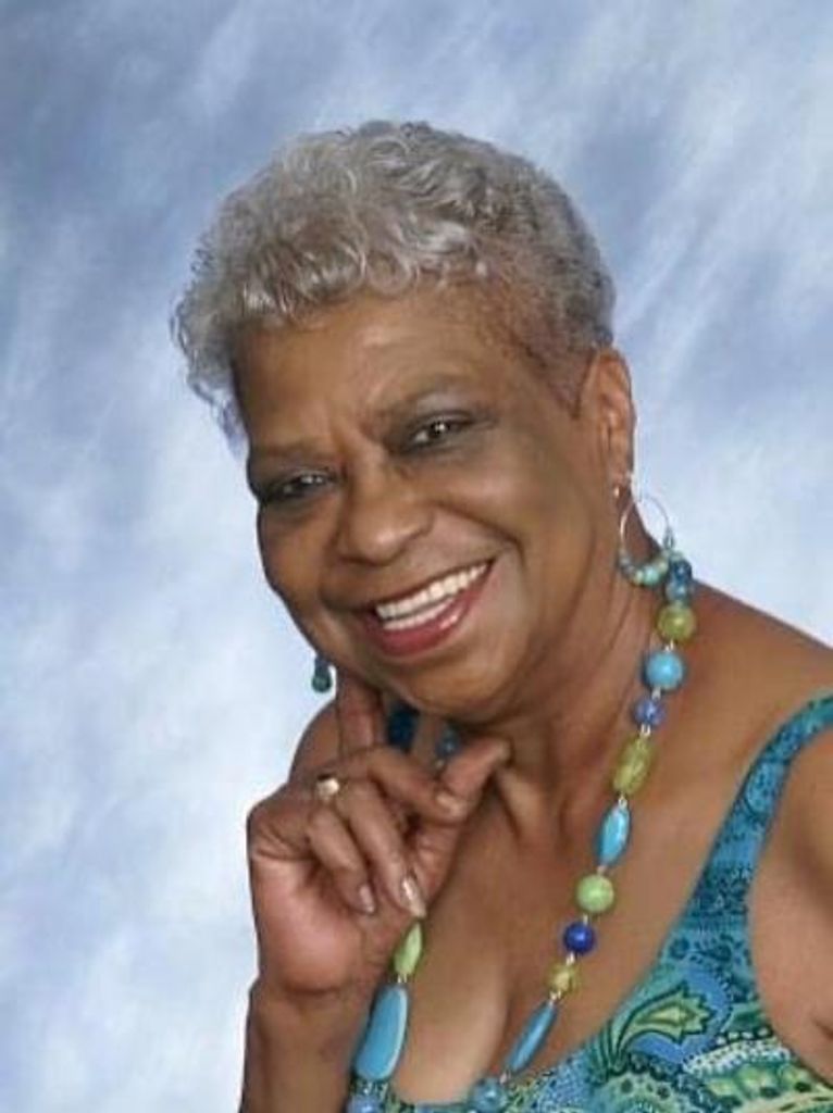 Geraldine Wade Profile Photo