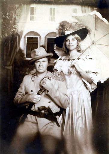 Sheila Raney photo gallery thumbnail 23 of 159
