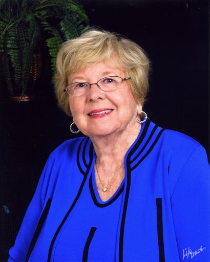 Lauzanne Sims Casson's obituary image