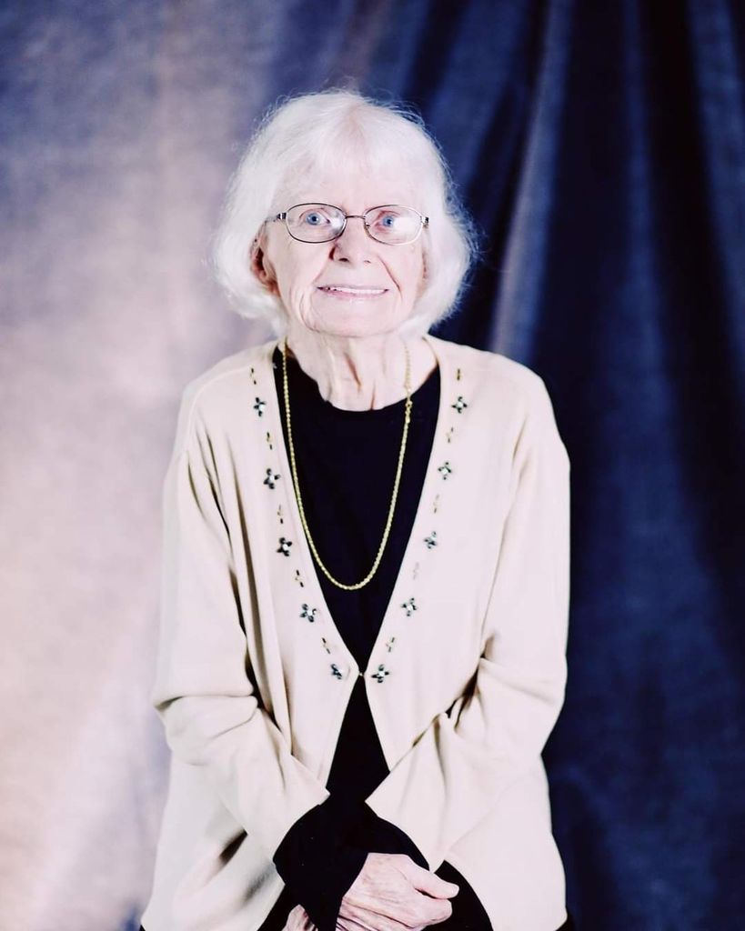 Peggy Hooks Dabadie