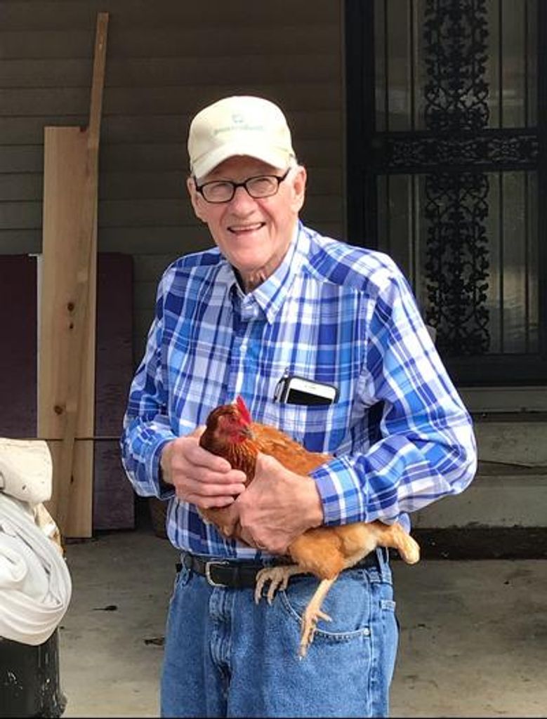 Leslie Thomas Miller Profile Photo