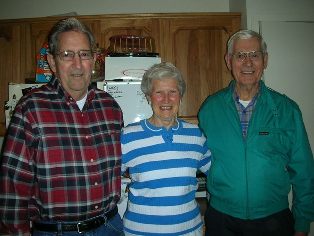 Robert E Johnson Profile Photo