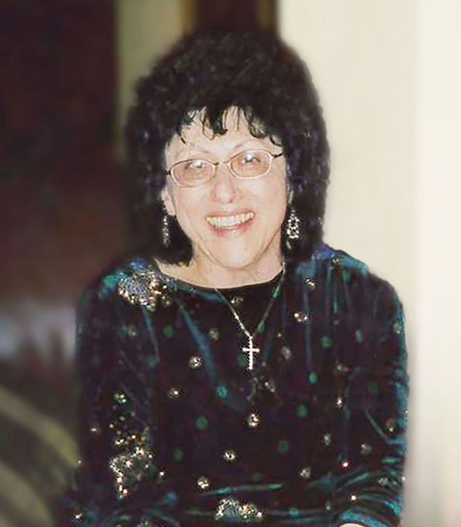 Angeline Carolyn "Angie" Noark (Allegro)