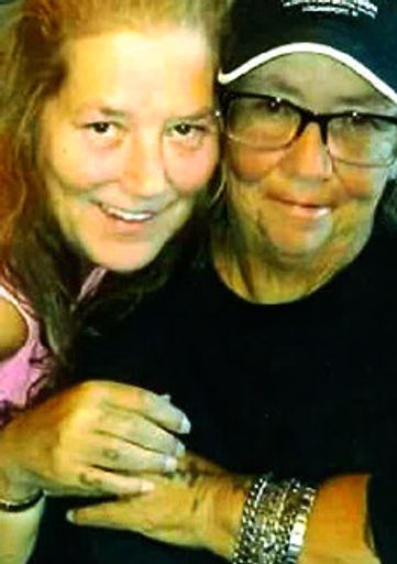 Diana L Rogers photo gallery thumbnail 12 of 65