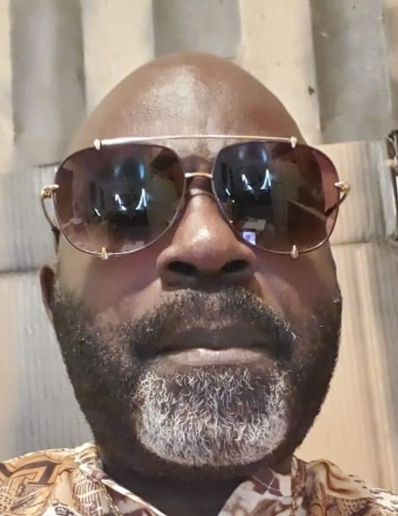 Solomon  Frazier