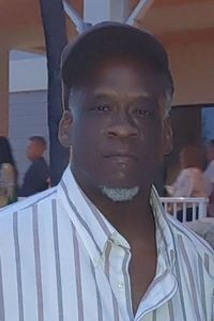 Erik Tyrone Taylor Profile Photo