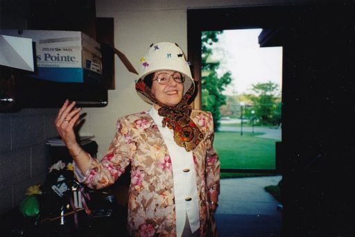 Verna F. Edwards Strandlund photo gallery thumbnail 71 of 75