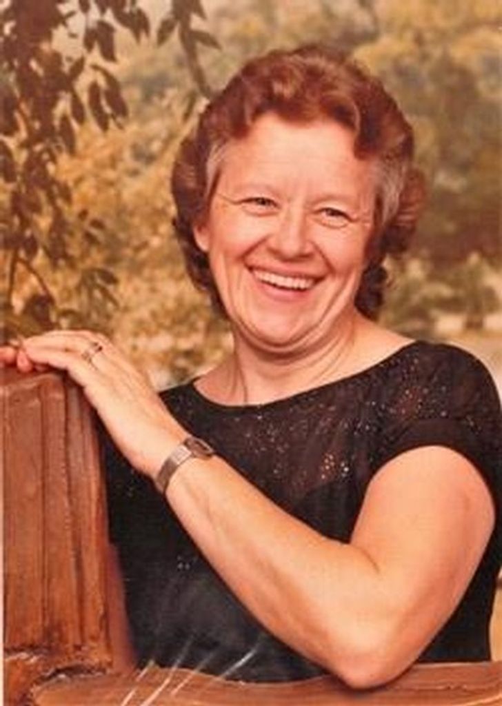 Dorothy Jean "Dot" Whaley