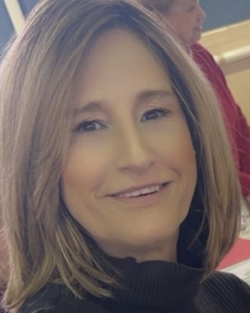 Anna Roberts Profile Photo