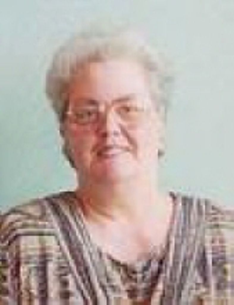 Ruth  E. Robarts