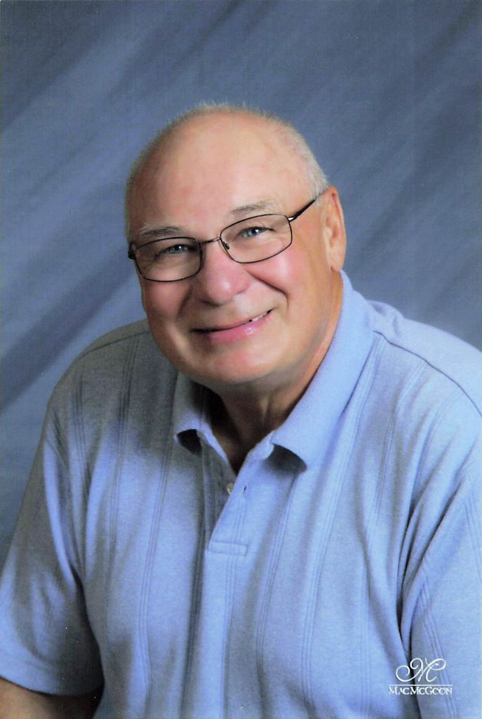 Dennis Richard Schmidt Profile Photo