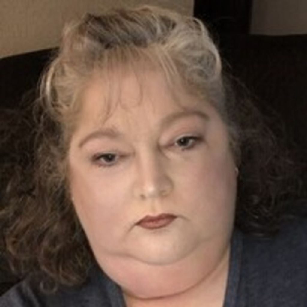 Delana Ester Profile Photo