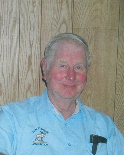 Raymond H. Mueller's obituary image