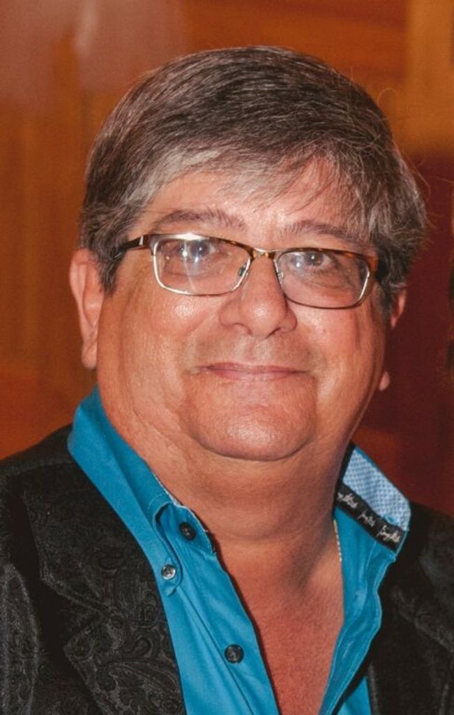 Delahoussaye, Raymond L.