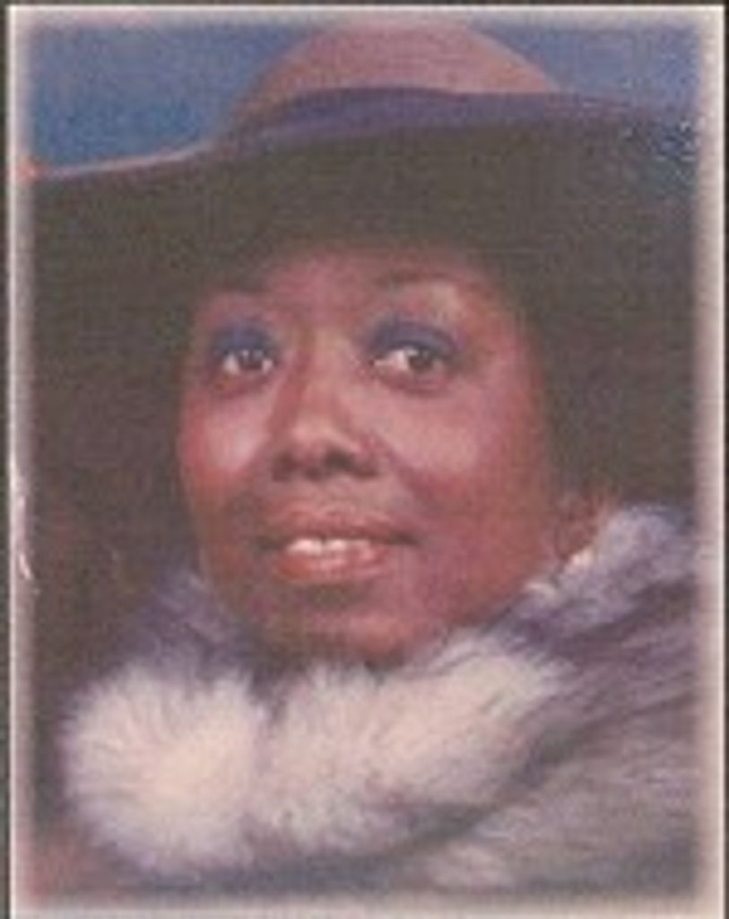 Shirley Saunders Foxx Profile Photo