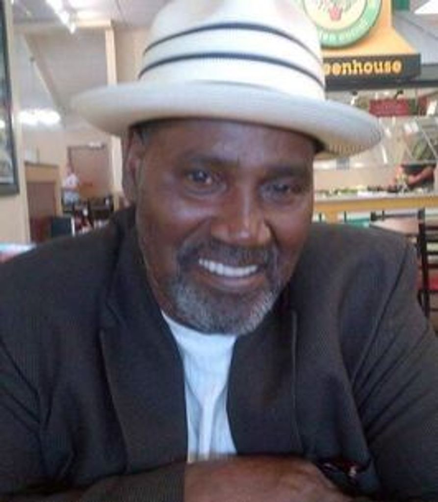 Carl Hitchens Profile Photo