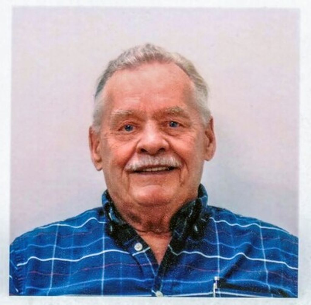 Richard E. Davis Profile Photo