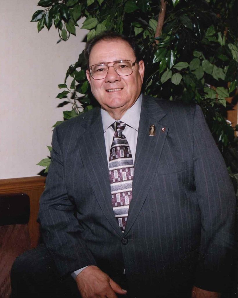 Victor Thomas Milazzo Profile Photo