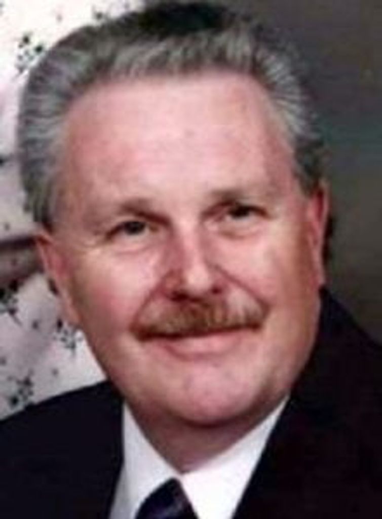 Michael Weaver Profile Photo