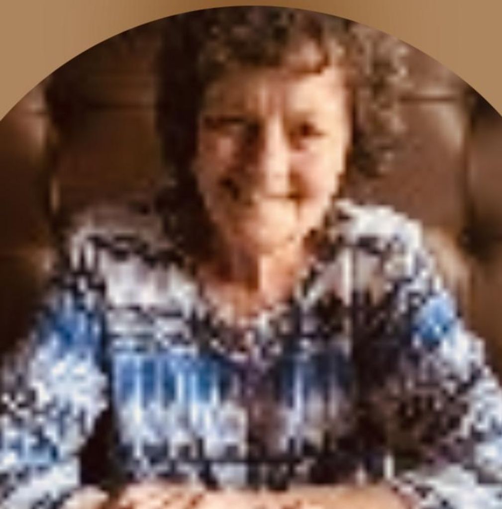 Lois Evelyn Hylton Profile Photo