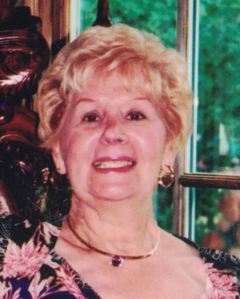 Lucy Salvatore Profile Photo