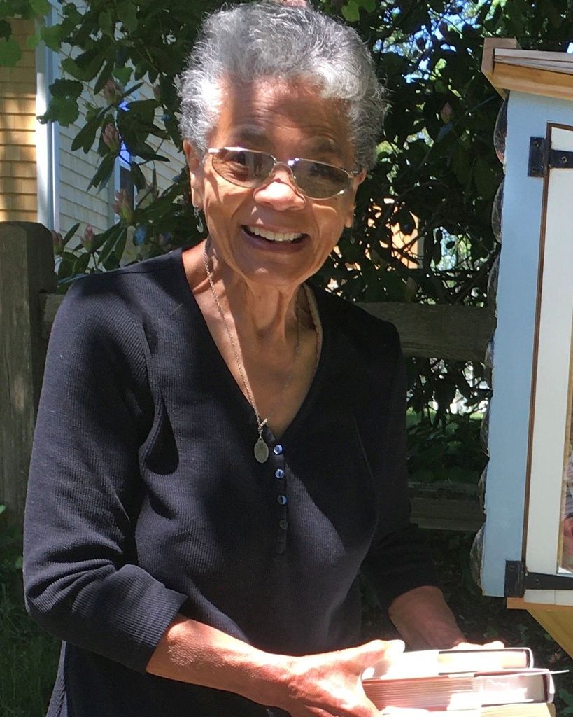 Harriett  Chamberland Profile Photo