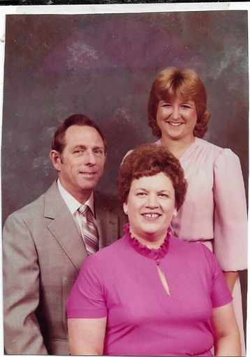 Joyce (Crosby)  Tillman photo gallery thumbnail 17 of 69