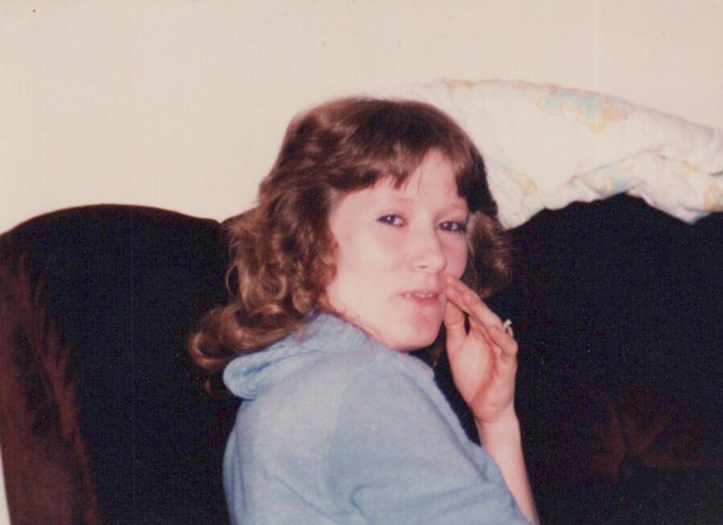 Marilyn Junet Crosiar