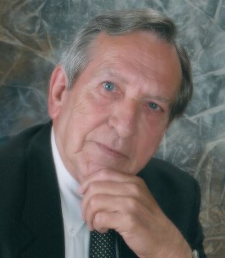 Thomas Horton Profile Photo