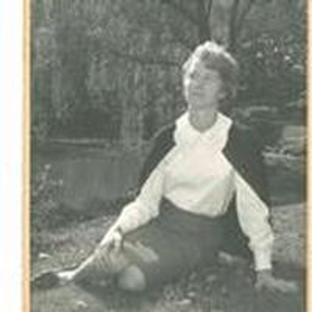 Lydia Corlew