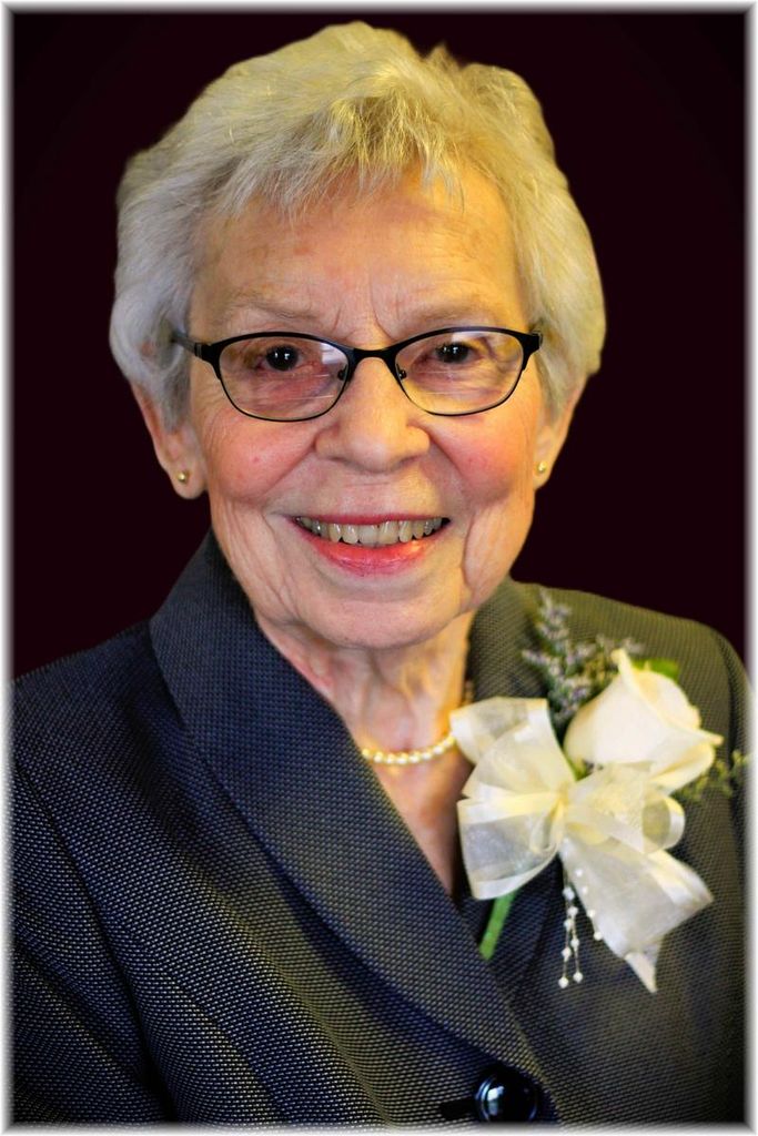 Carol Louise Desimpelare Profile Photo