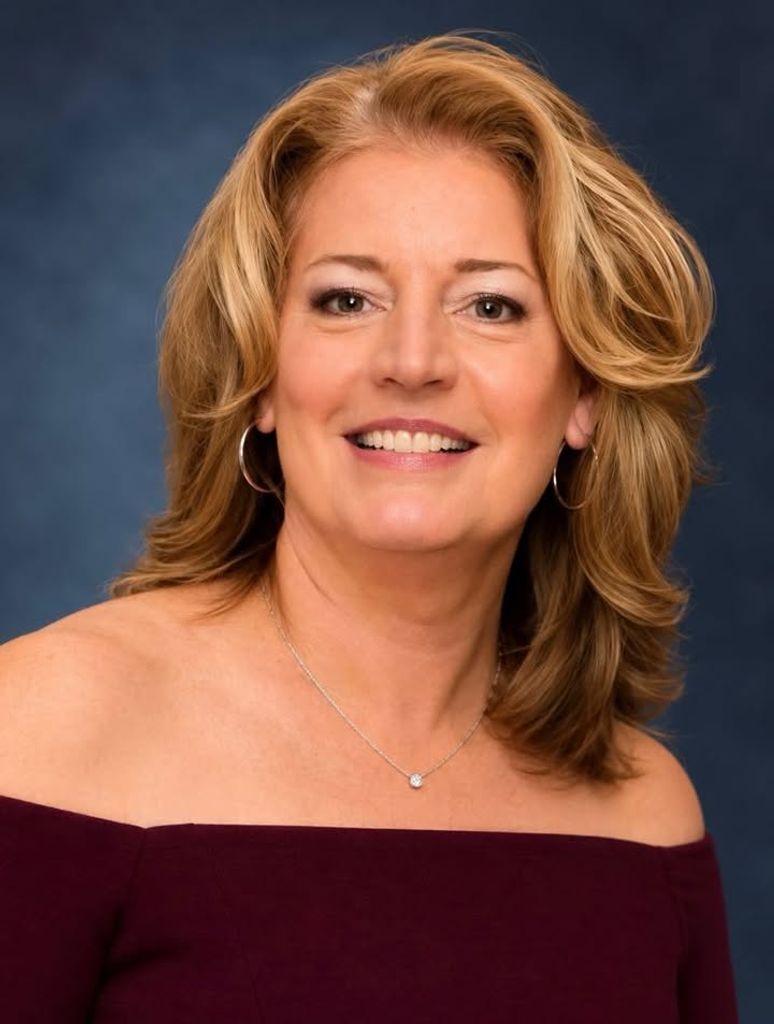 Kelly Leann Burkholder Profile Photo