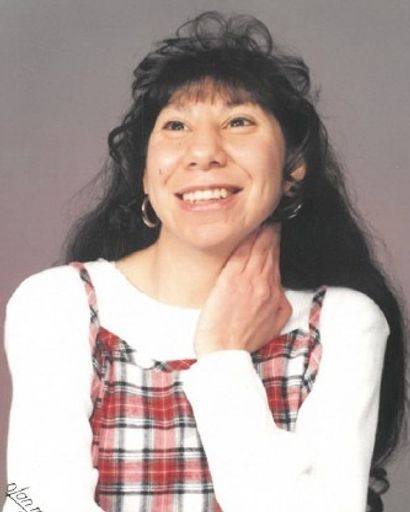 Justine "Teenie" Archunde Profile Photo