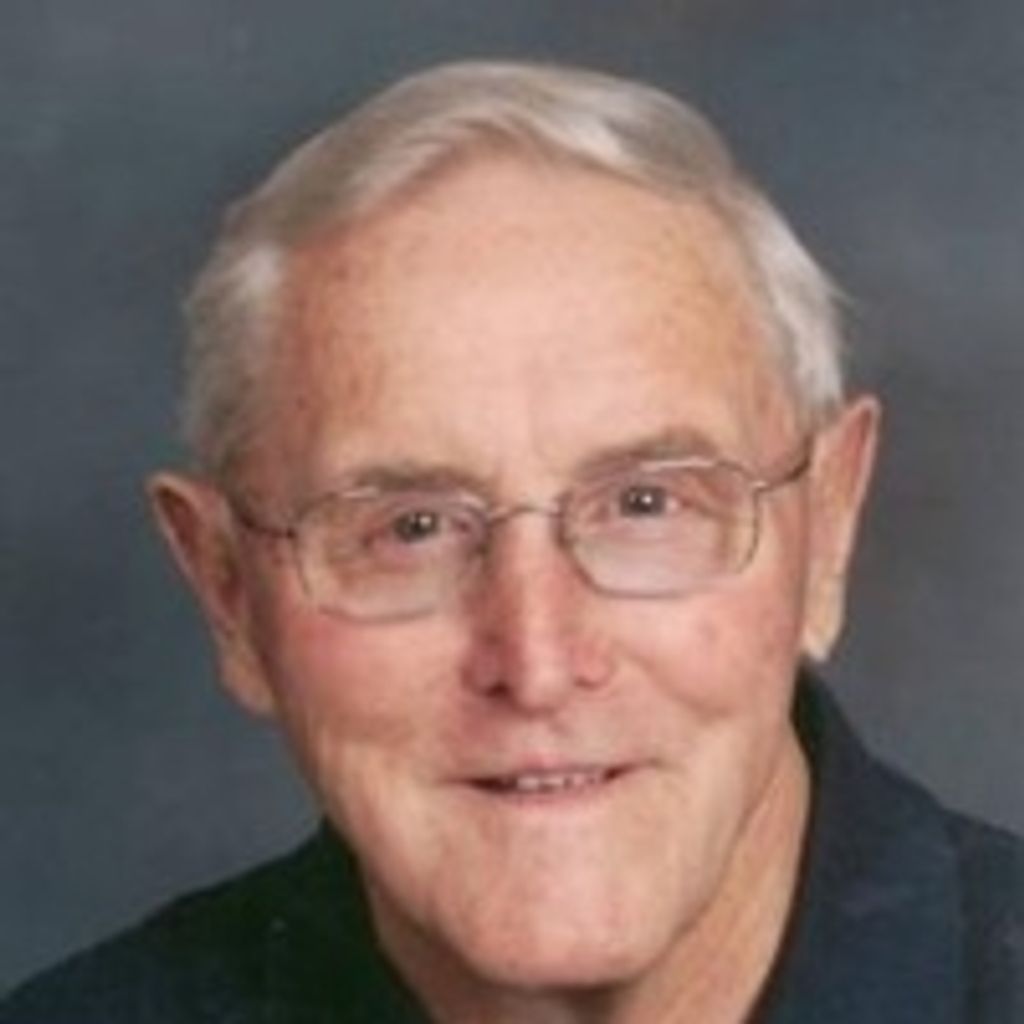 Robert L. LeNoue