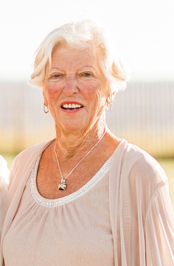 Arlene Hanlon Profile Photo
