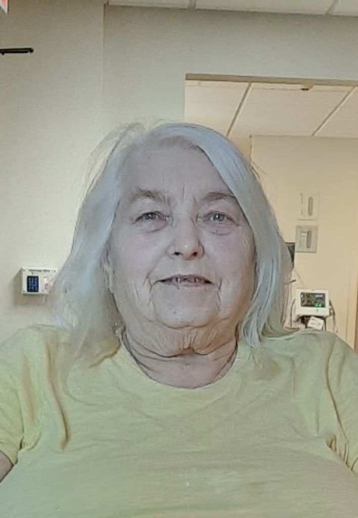 Suzanne L Grosjean Profile Photo