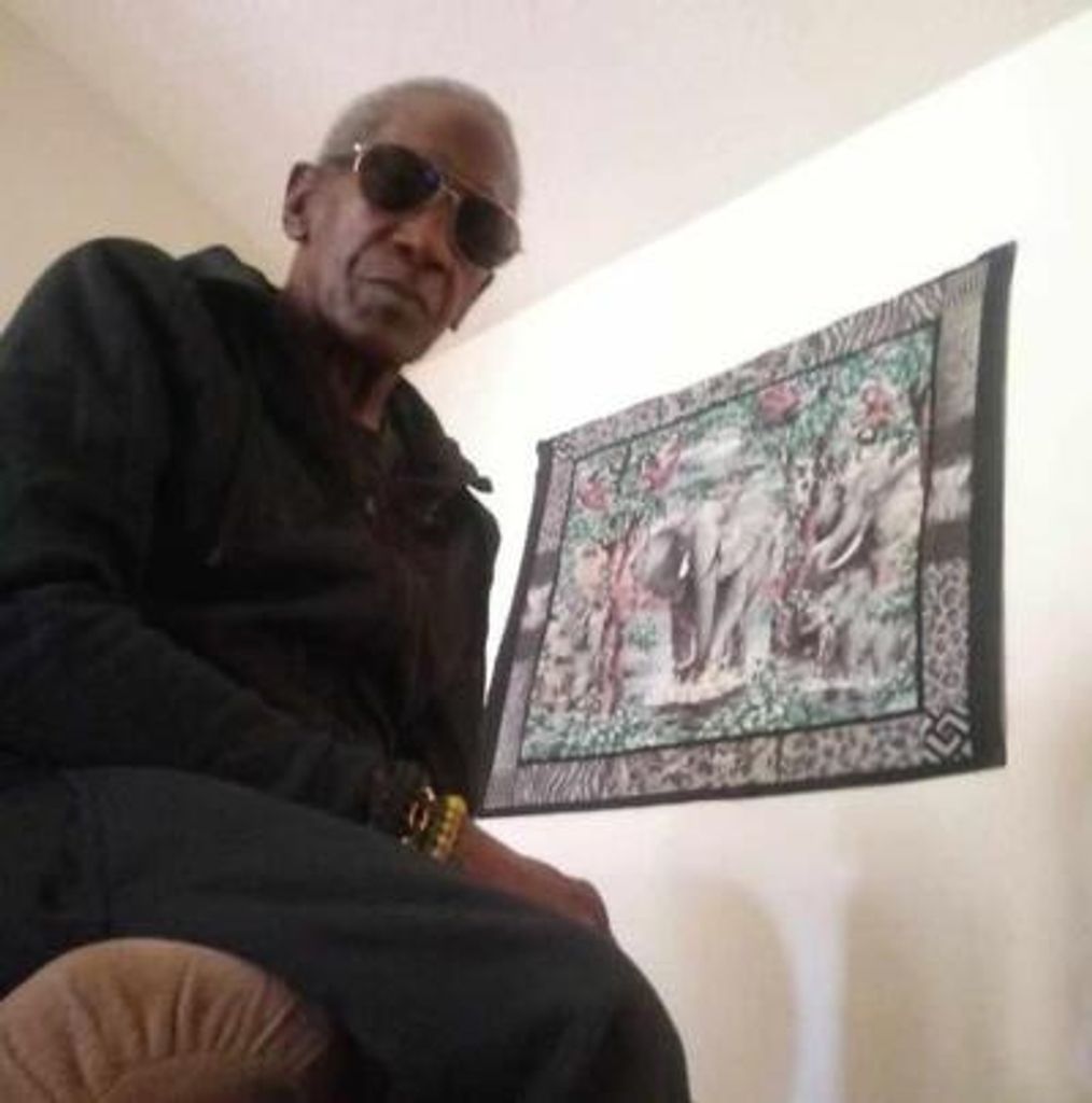 Robert Odell Hankerson Profile Photo