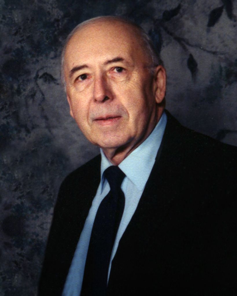 Roger Maurice Siau