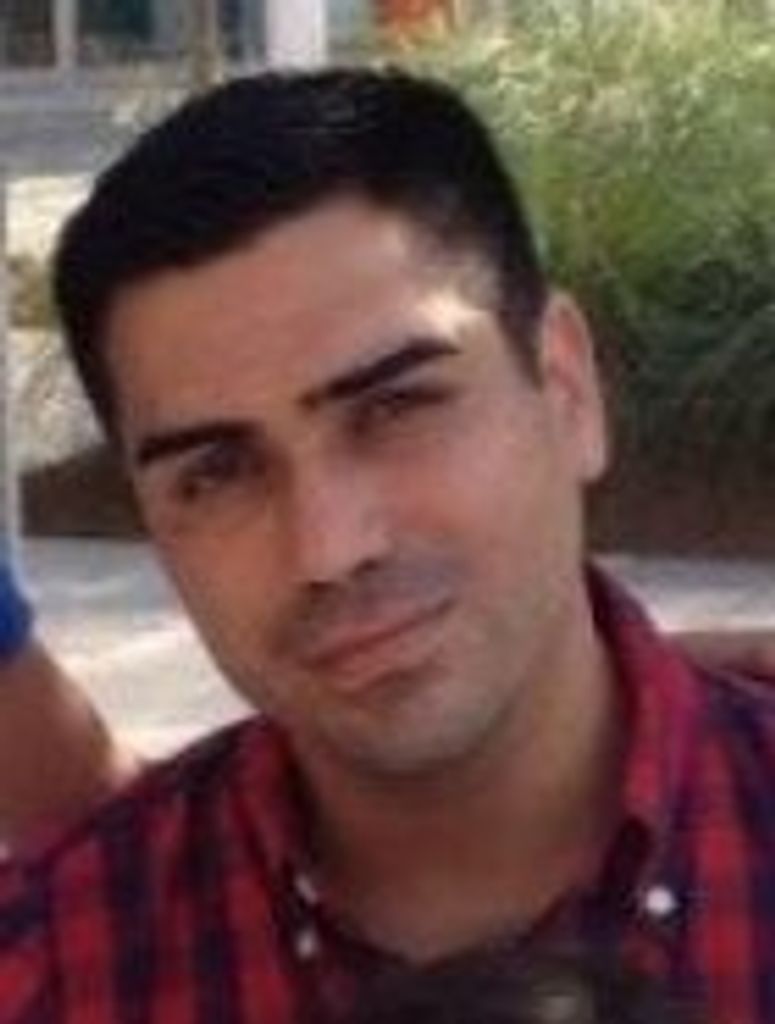 José Cisneros
