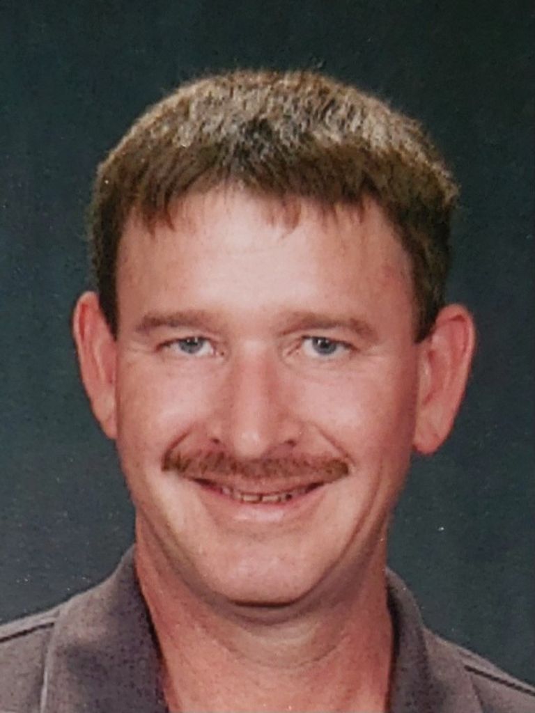 Stephen "Delbs" Lash