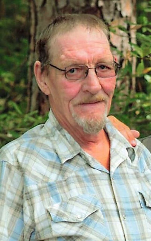 Aaron Dennis Louge Profile Photo