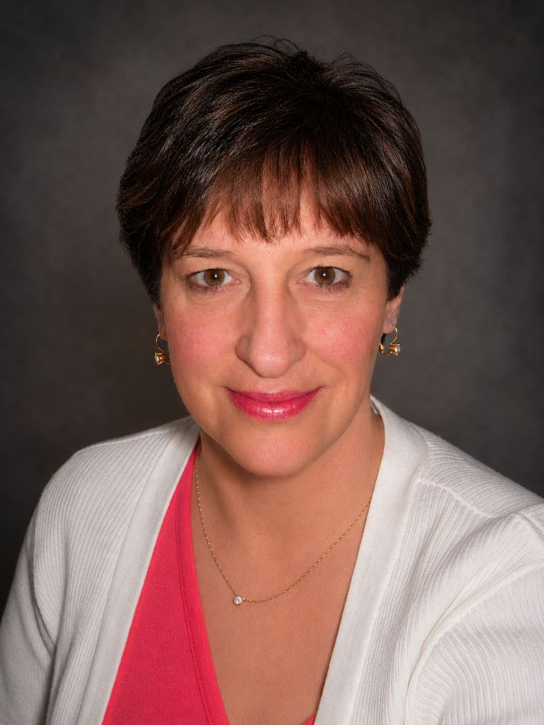 Pamela R. VonLuehrte