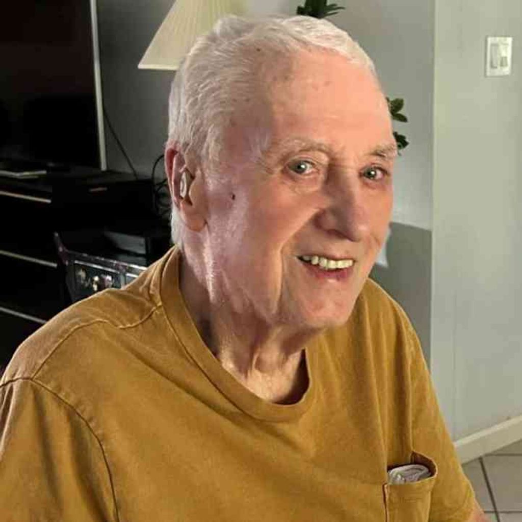 Gilbert Perry Silva Profile Photo