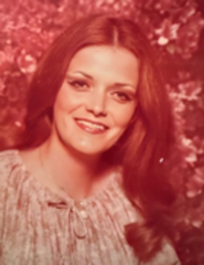 Janet Marie (Maynard) Vicens