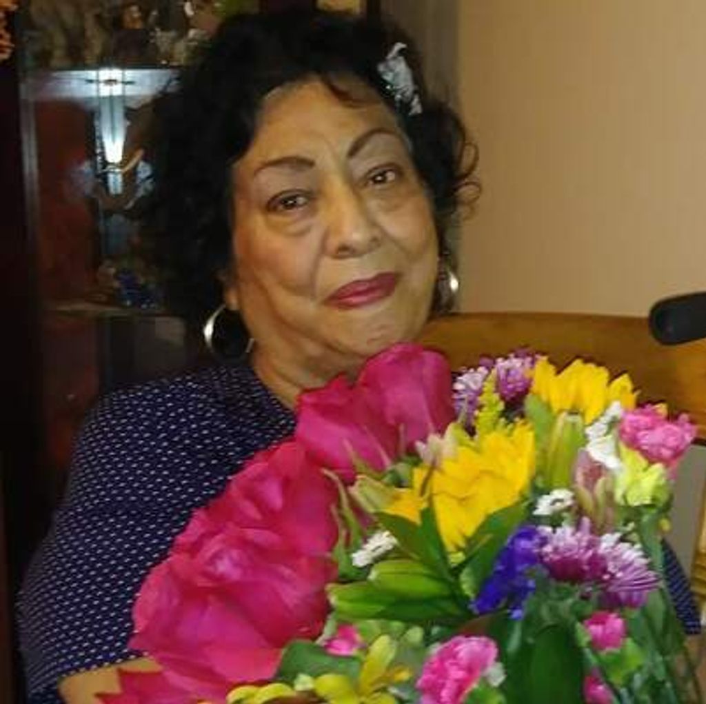 Celia M Reyes-Cisneros Profile Photo