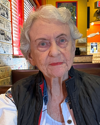 Sari G Lovell Profile Photo