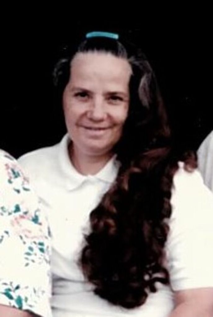 Julie Roberts Profile Photo