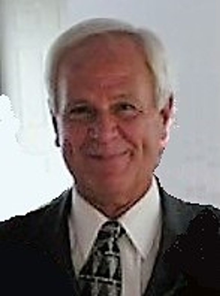 Lester W. Ginanni Profile Photo