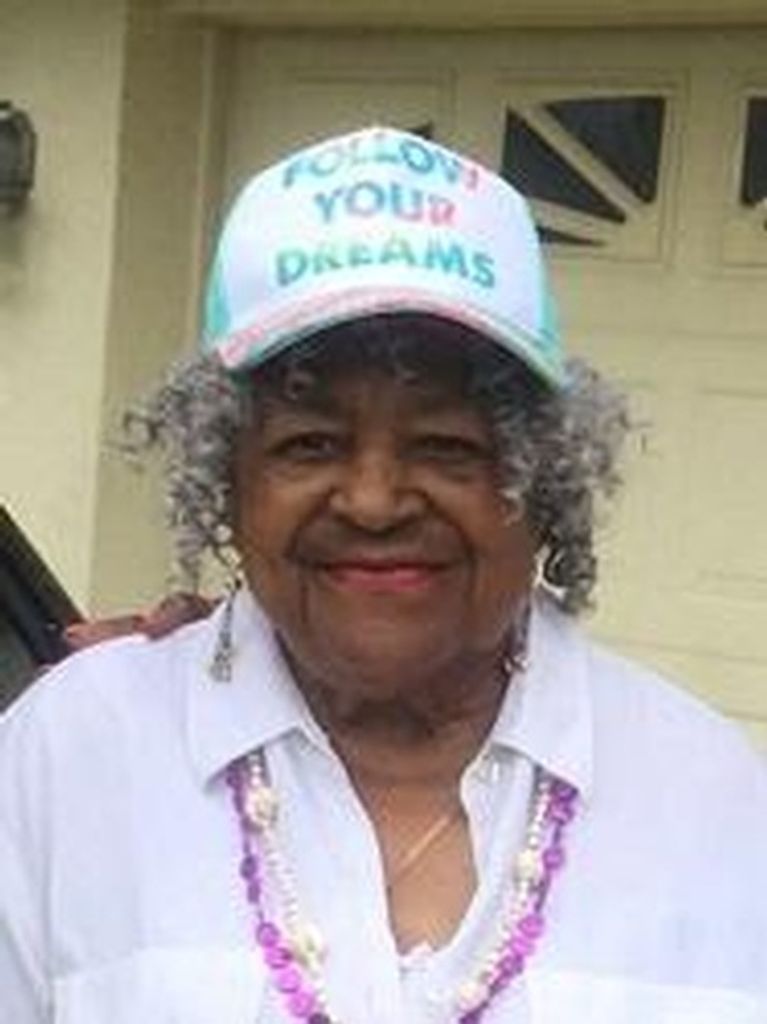 Muriel   Anderson